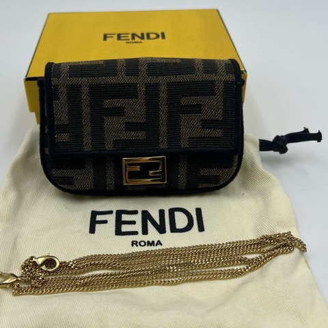 芬迪FENDI Baguette迷你法棍包 肩帶 鏈條可拆卸