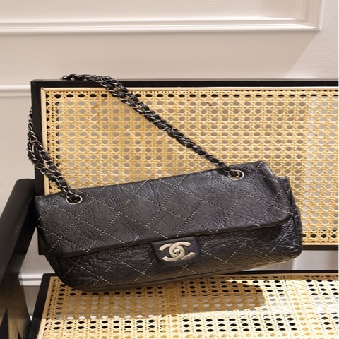 Chanel 11开黑银外缝线CF翻盖包单肩包