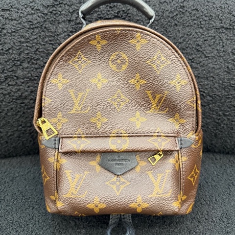 LV/路易威登 老花mini雙肩包