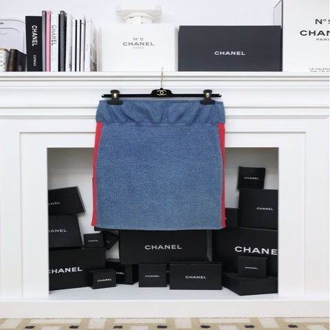 Chanel  92年海报款玫红线条丹宁牛仔拼接半裙