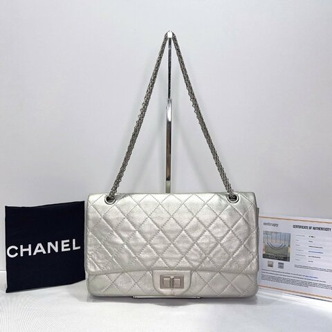 CHANEL 2.55銀鏈翻蓋包