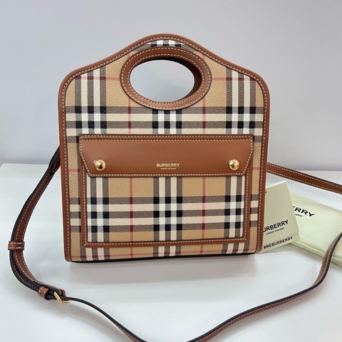 Burberry pocket bag 8066166