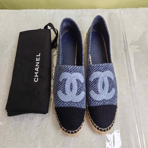 Chanel香奈兒 牛仔藍漁夫鞋 37碼 有塵袋 正常使用痕跡。