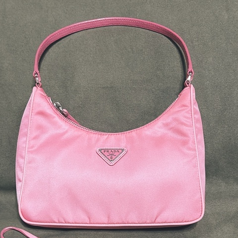Prada Hobo Re-edition 2005 粉色 銀扣