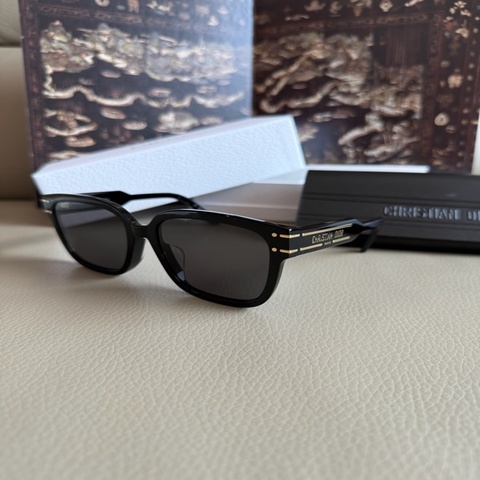 「M.Y精品」 Dior 太陽眼鏡 墨鏡 signature S7F 10A0