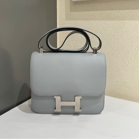 Hermes Constance 24 海鷗灰銀扣，Epsom皮，X刻