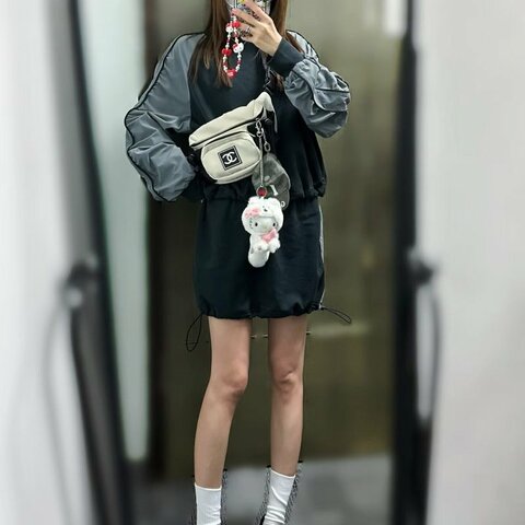 Chanel 中古運動方標系列腰包胸包 帆布 黑白拼色 36*15*10 98新配件塵袋
