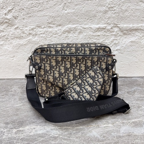 Dior/迪奧oblique系列老花8499刺繡馬鞍三合一郵差斜挎包 配件肩帶 子袋尺寸23*16.5*4.5cm