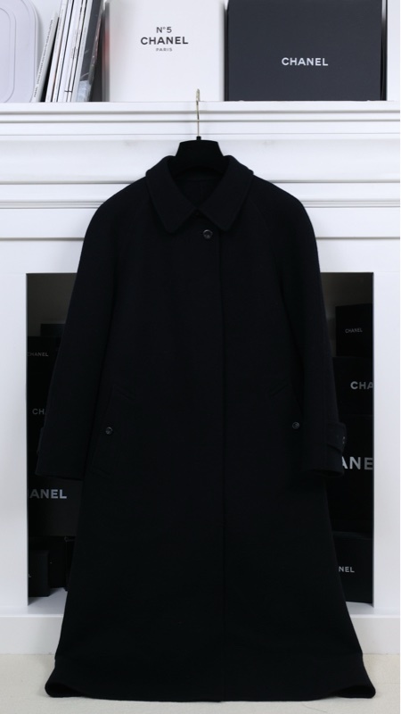 Burberry黑色毛呢两口袋大衣外套