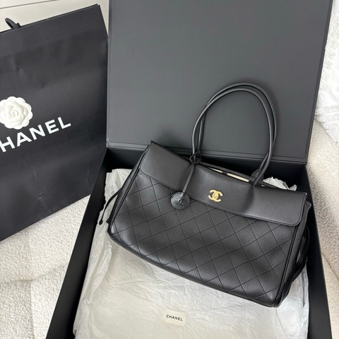 香奈兒/Chanel 26S新款法棍包中號黑金手提包單肩包芯片款
