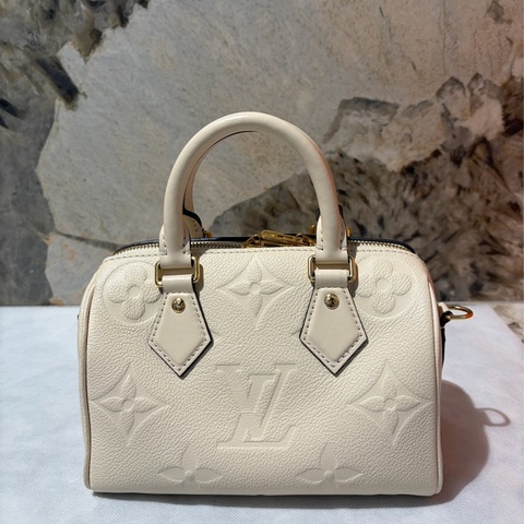 Louis Vuitton白壓紋牛皮SPEEDY 20
