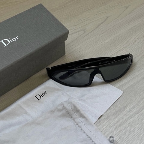 Dior Y2K 髮箍墨鏡
