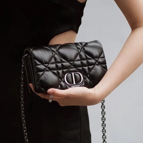 閒置全配🖤#Dior #黑色陰藤格紋 #caro小號 #盒子塵袋購證