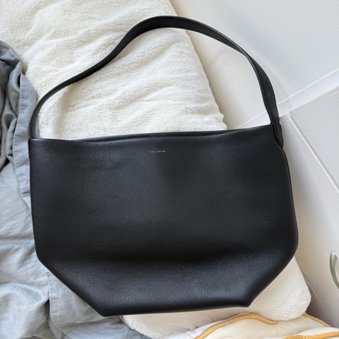 THE ROW Black Medium N/S Park Tote