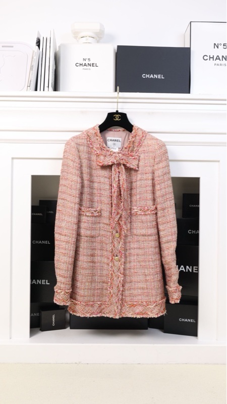 Chanel 05年三文鱼混彩色蝴蝶结领口四口袋外套