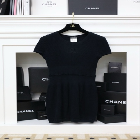 Chanel 09年黑色针织CC logo短袖连衣裙