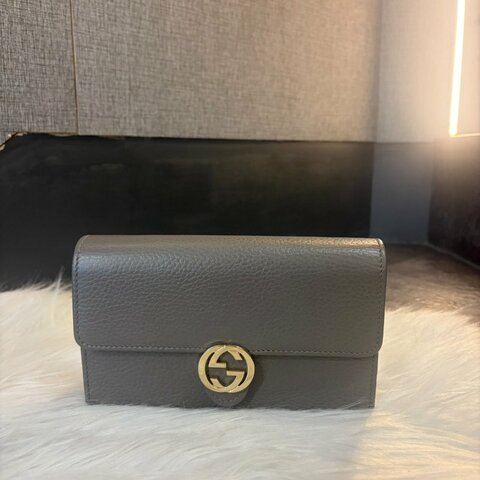 GUCCI 牛皮翻蓋WOC 鏈包 灰色