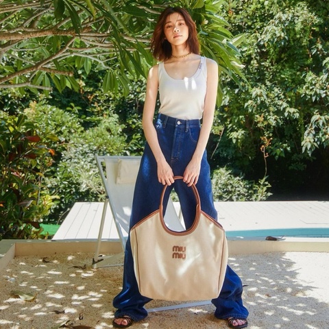 【98新 ✨ 全網最低價！】Miu Miu/繆繆 白蘭地色帆布托特包 Tote（下單前先詢問庫存❗️❗️）