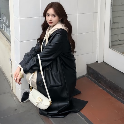 【98新 ❤️最具性價比的Dior✨ 全網最低價！】Dior/迪奧 Bobby橫版 白金色（下單前先詢問庫存❗️❗️）