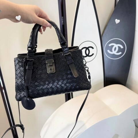 Bottega Veneta BV Roma 羅馬系列編織包 黑色mini