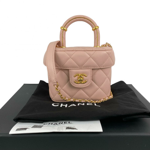 △ CHANEL 香奈兒 Pink Lambskin Gold Tone Metal Chain 2 Way Vanity Case 粉紅色小羊皮金色金屬鎖鏈兩用化妝箱 AS3973-267014203