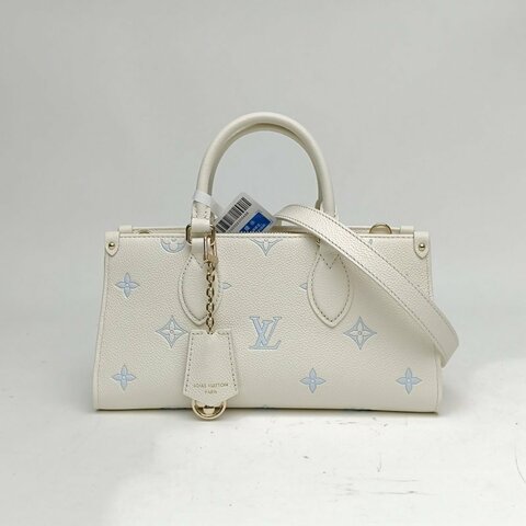 LOUIS VUITTON OnthegoEastWest白色牛皮晶片壓紋肩背包