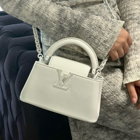路易威登 LV Capucines mini 磨砂白 橫版手提包斜背包 白色