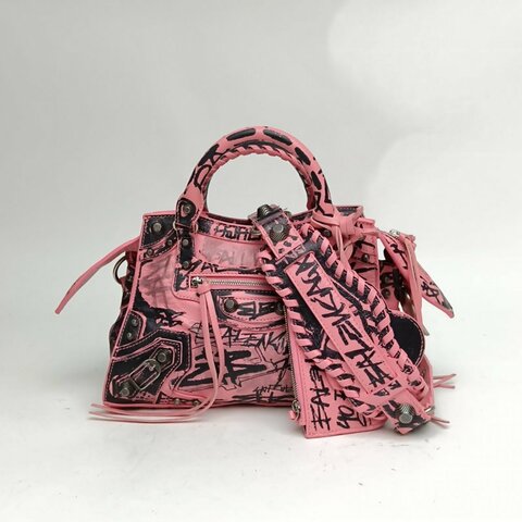 BALENCIAGA 粉色羊皮銀扣NEOcagole塗鴉款機車包肩背包