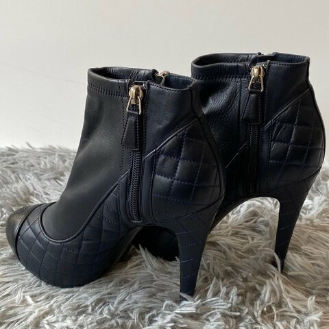 CHANEL 深藍 黑色 小羊皮 菱格紋 12CM 高跟 踝靴 38號