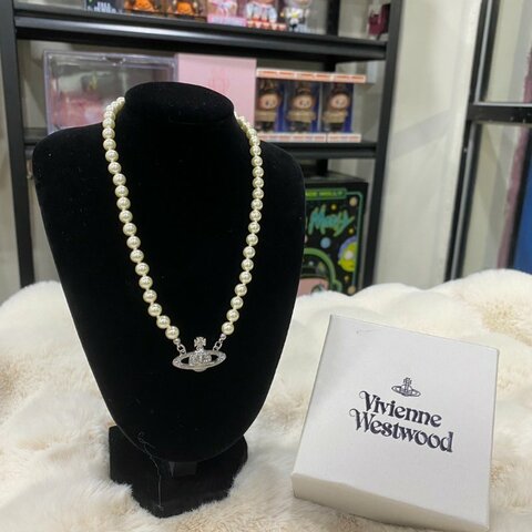 Vivienne Westwood Mini Bas Relifechoker 西太后浮雕土星吊墜珍珠項鍊銀