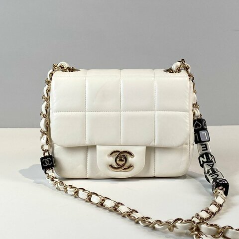 CHANEL 限量 白色 小羊皮 方格紋 字母 愛心 水鑽 骰子 香檳金鍊 方胖子 AS3744 特價