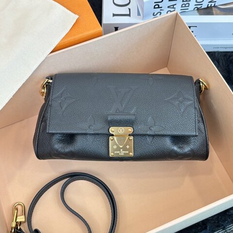 閒置新 路易威登/Louis Vuitton Favorite摯愛 黑壓紋大號 芯片款