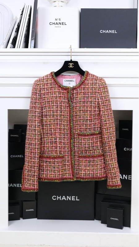 Chanel 01年糖果色粗花呢木质纽扣上衣外套