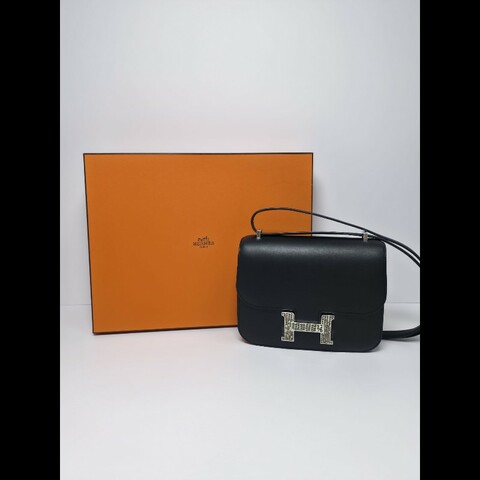 Hermes黑色Mini Constance蜥蜴扣