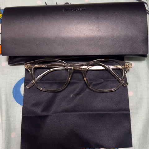 Saint Laurent Round Frame Glasses