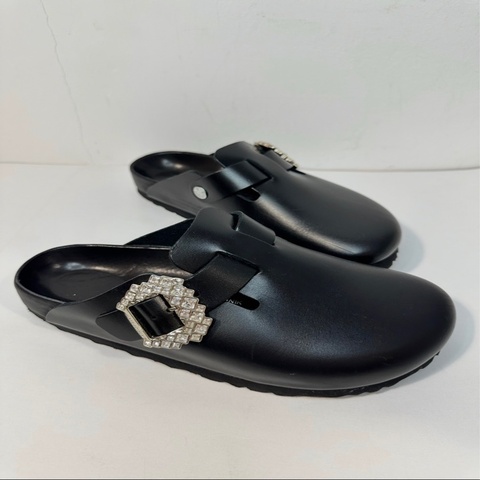 Birkenstock x Manolo Blahnik Boston 聯名水鑽扣黑色光面牛皮穆勒拖鞋｜EU37