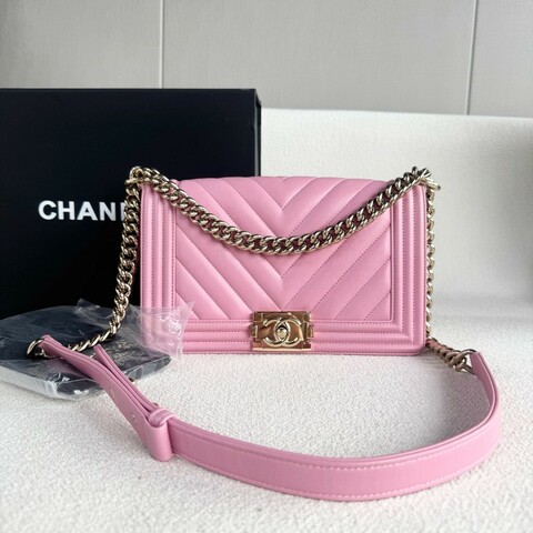 Chanel 粉色金扣 Leboy中號鏈條包 晶片款