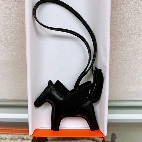 全新 Hermes rodeo pegase pm 全黑飛馬吊飾