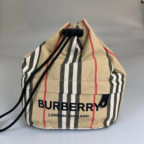 BURBERRY 尼龍格紋水桶袋包