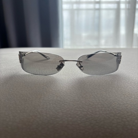 Miu Miu 無框太陽眼鏡墨鏡 SMU A51 灰色