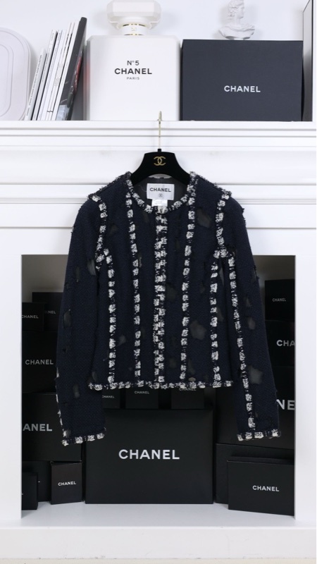 Chanel 11年春夏系列秀款深蓝色洞洞蕾丝网纱滚边外套FR34 23/11