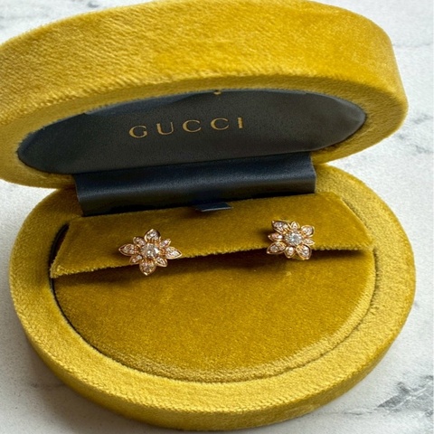 Gucci 18k鑲鑽花卉耳環