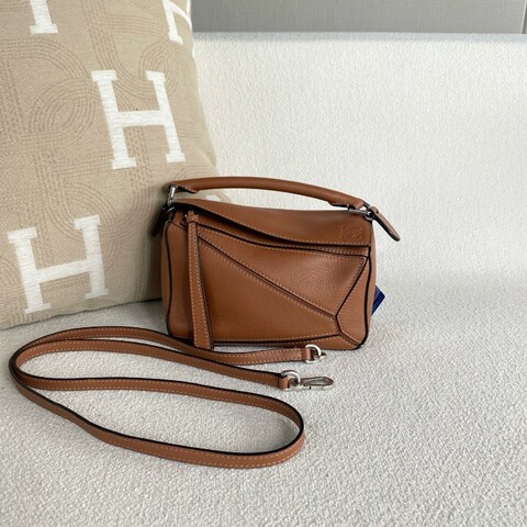 Loewe羅意威Puzzle mini幾何包