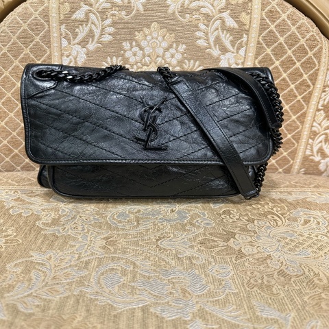 YSL 黑復刻牛皮黑釦Niki中號肩斜背包