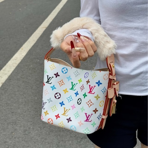 👜LV路易威登｜村上隆聯名ALL IN BB白三彩水桶包｜99新 芯片款