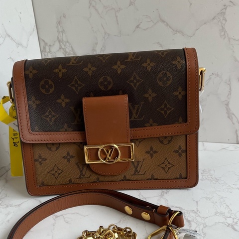 Louis Vuitton 路易威登老款達芙妮中號純芯片款