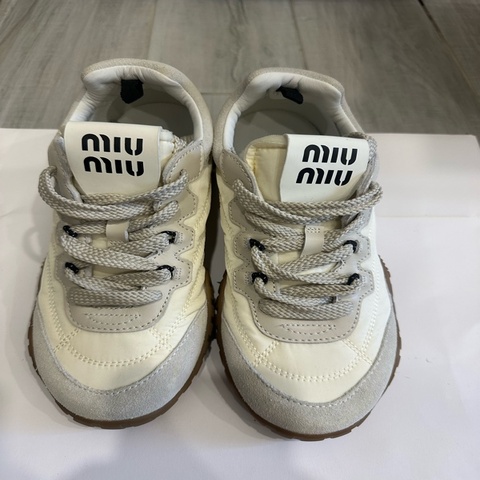 MIU MIU Tyre 機能性面料和麂皮運動鞋（37）