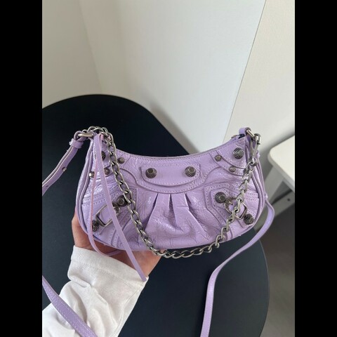 巴黎世家Balenciaga Le Cagole mini鱷魚壓紋半月包