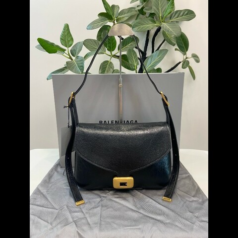 Balenciaga巴黎世家 26春夏 Clicca 中號單肩斜揹包