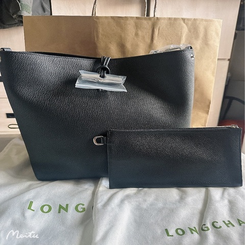 LONGCHAMP 黑 竹節包（附贈護照包黑色）
